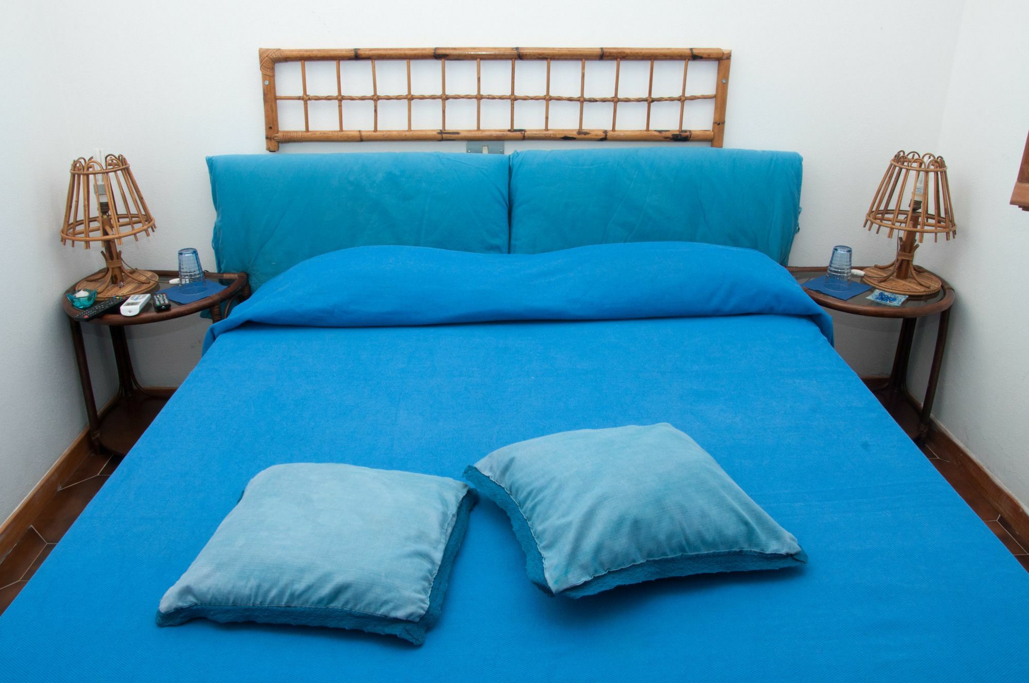 Bed & Breakfast Yin & Yang San Pantaleo Kültér fotó